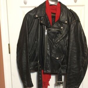 1980’s Vintage biker jacket Perfecto by Schott. Size 44